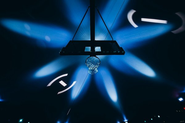 Comment s'initier au patinage artistique